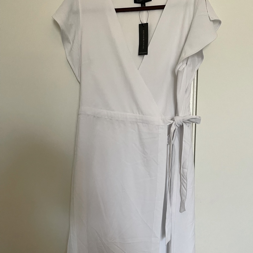 White wrap dress from Banana Republic